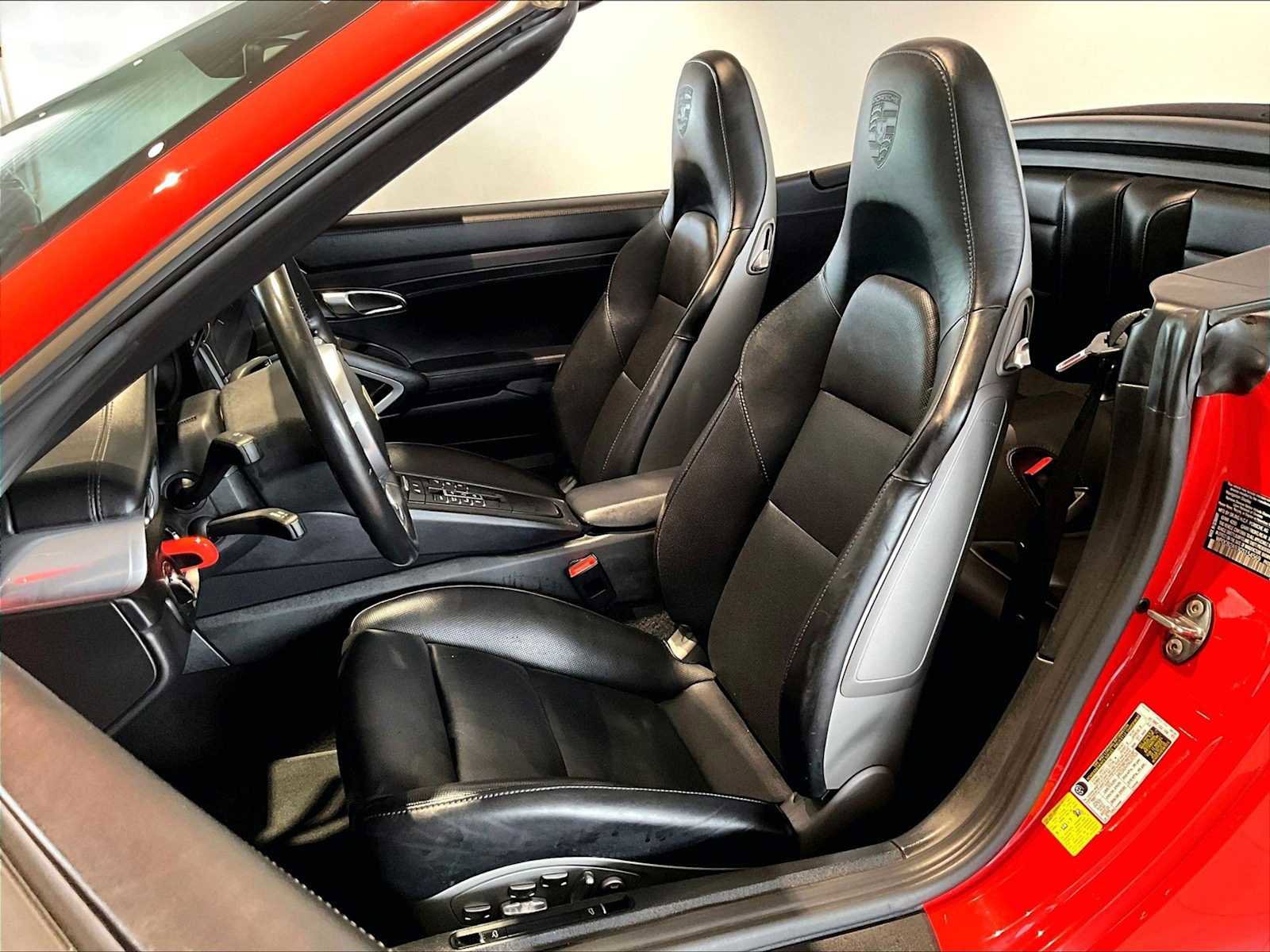 Used 2016 Porsche 911 Carrera GTS RWD image 8