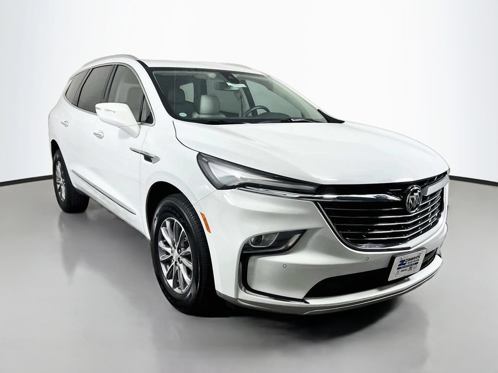 Used 2022 Buick Enclave Essence