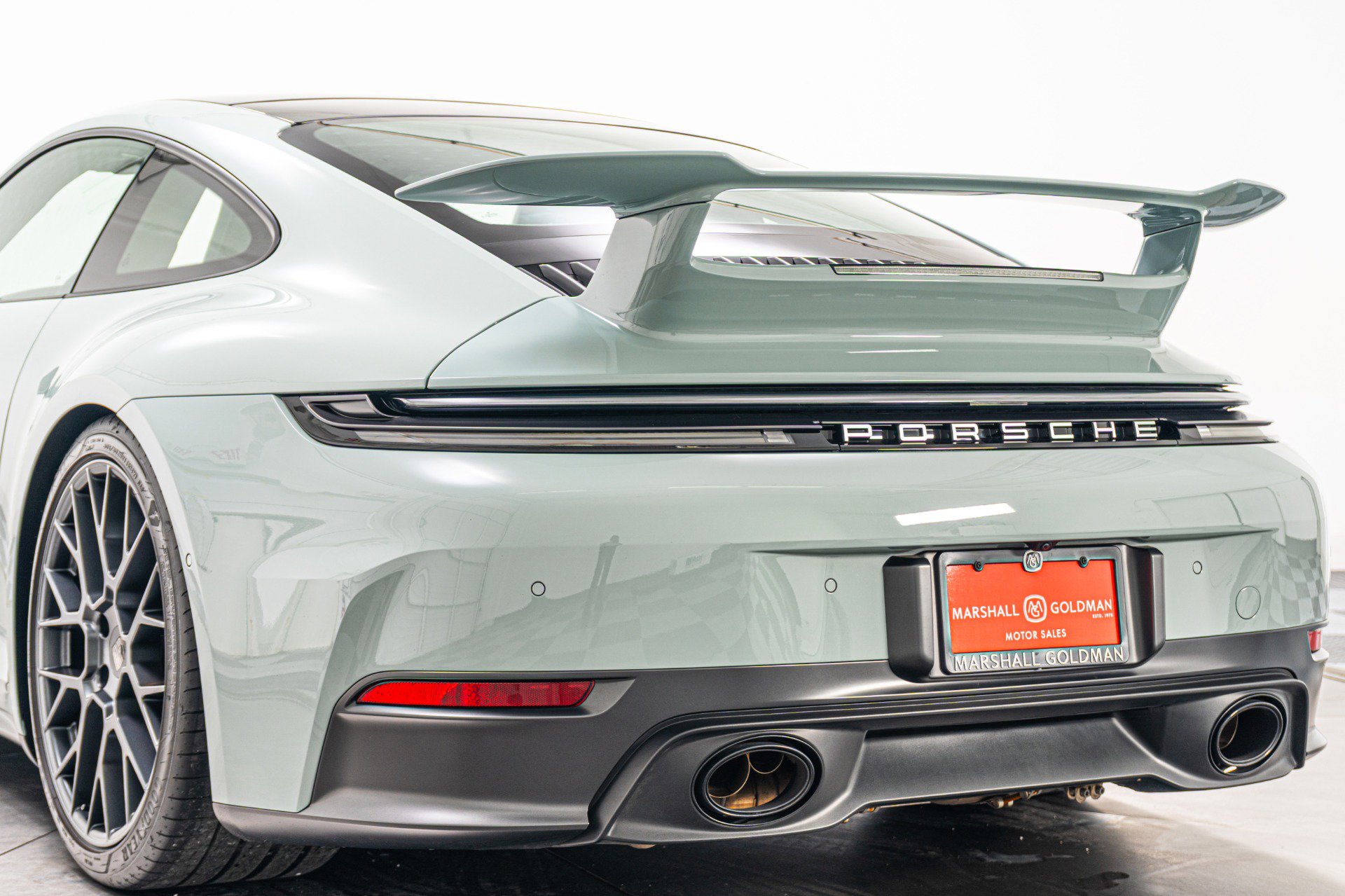 Used 2025 Porsche 911 Carrera image 40