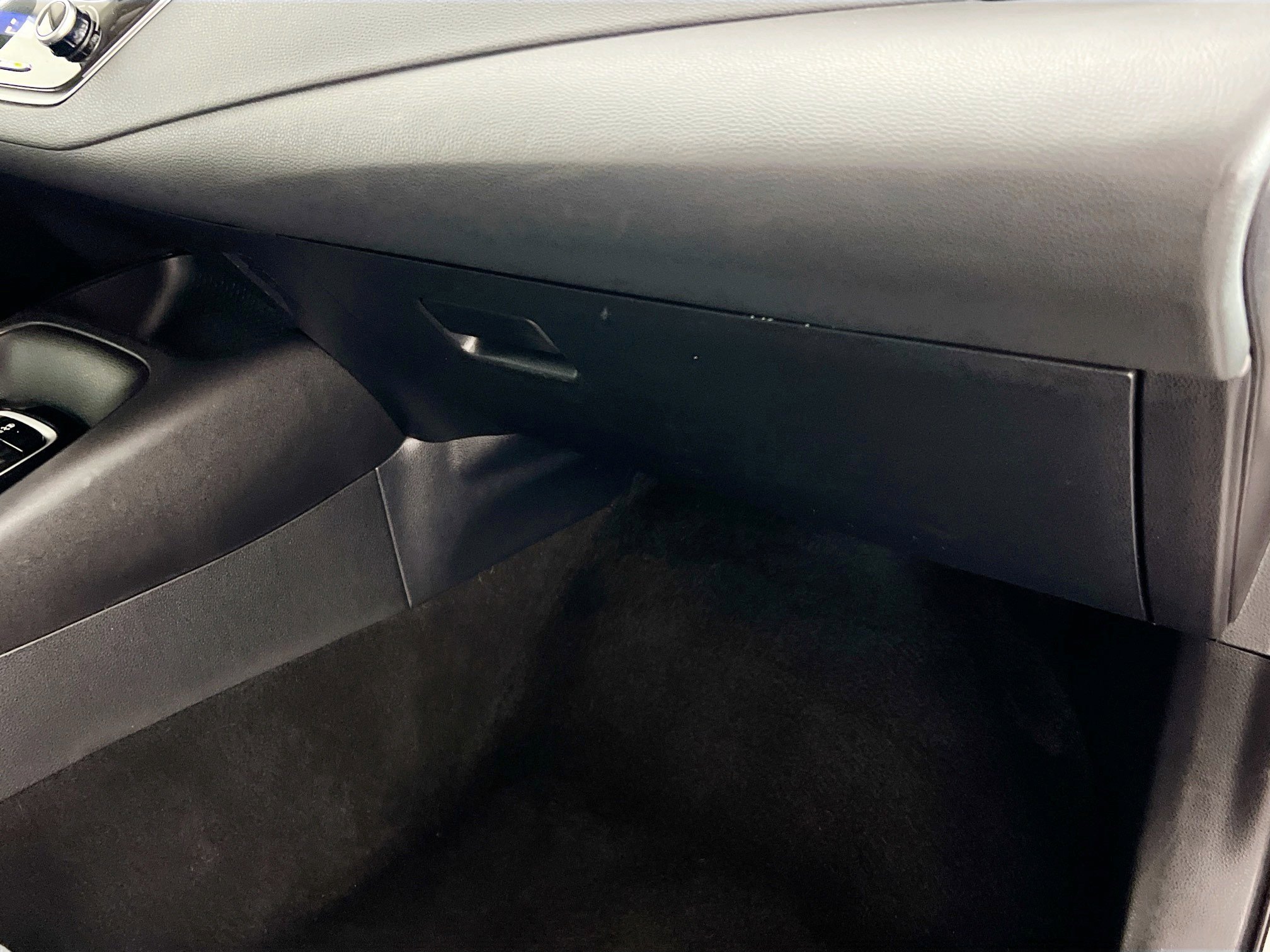 Used 2021 Toyota Corolla LE image 34