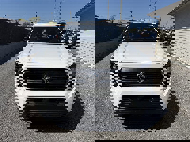Used 2024 Toyota Tacoma SR image 3