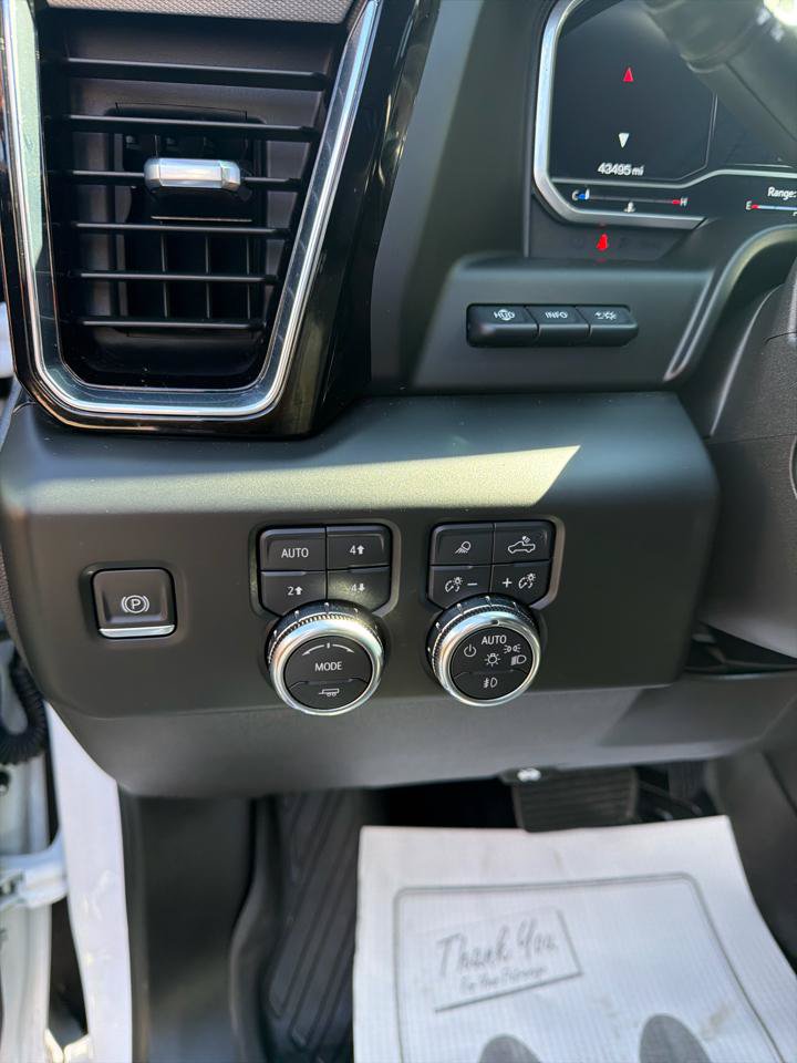 Used 2023 GMC Sierra 1500 Denali w/ Denali Reserve Package AWD/4WD image 12