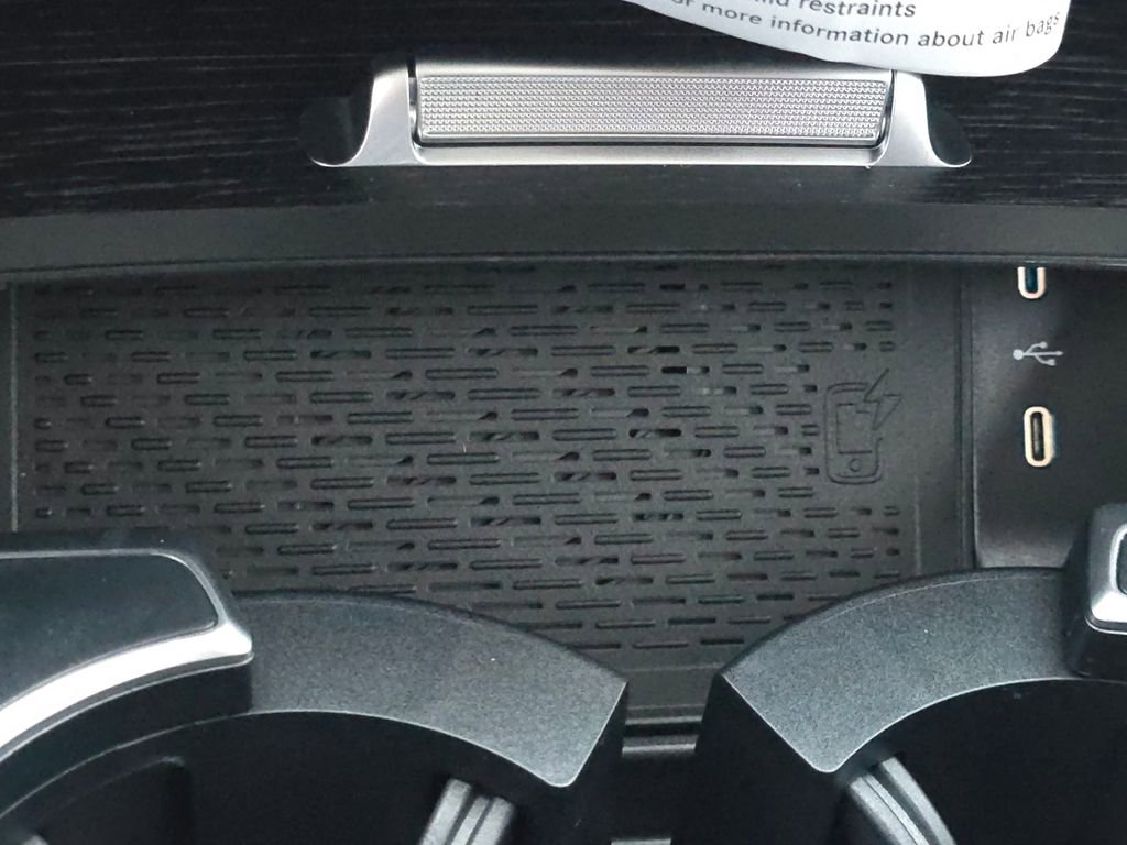 New 2026 Mercedes-Benz GLS 450 4MATIC image 31