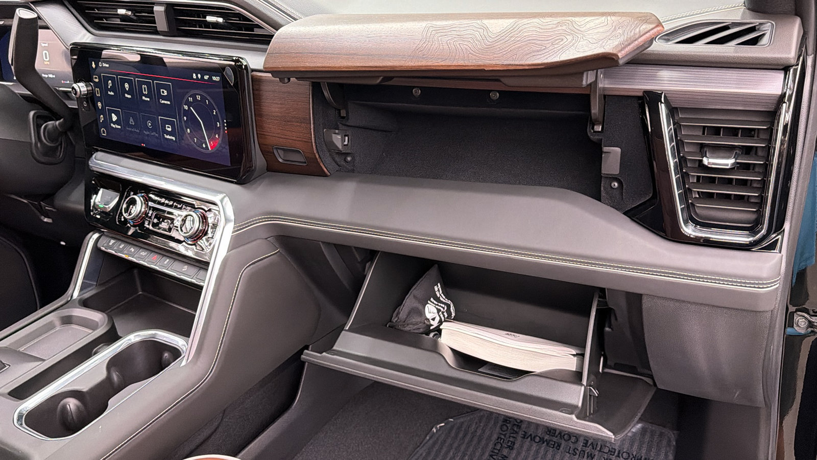 Used 2026 GMC Sierra 2500 Denali Ultimate AWD/4WD image 40