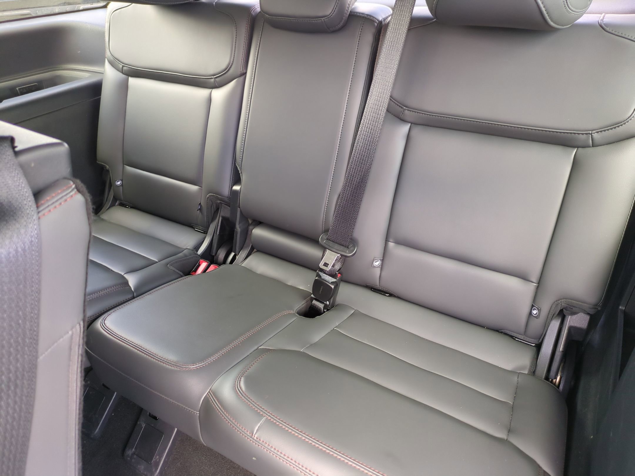 Used 2025 Ford Expedition Active AWD/4WD image 31