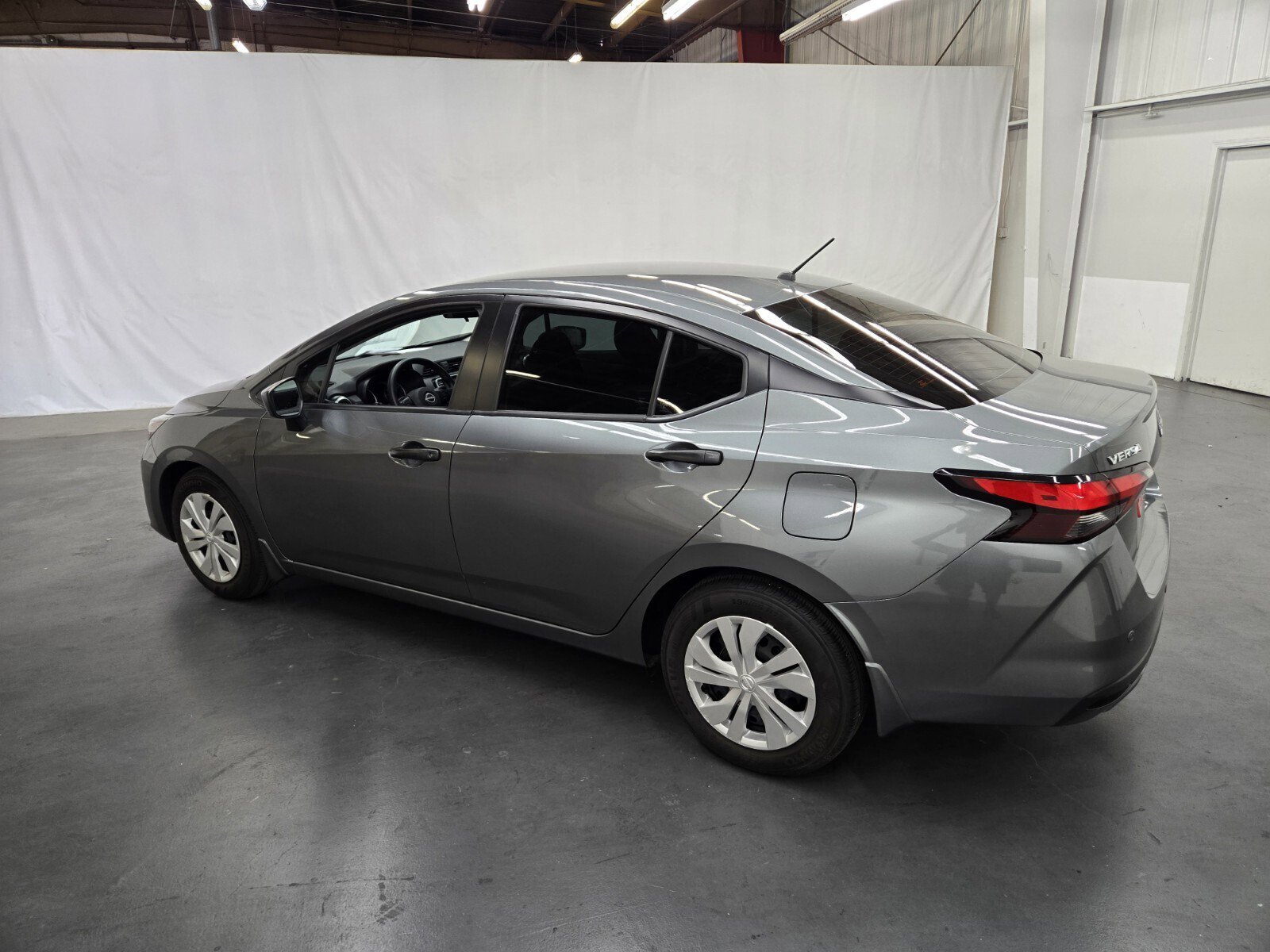 Used 2025 Nissan Versa S w/ Trunk Package FWD image 3