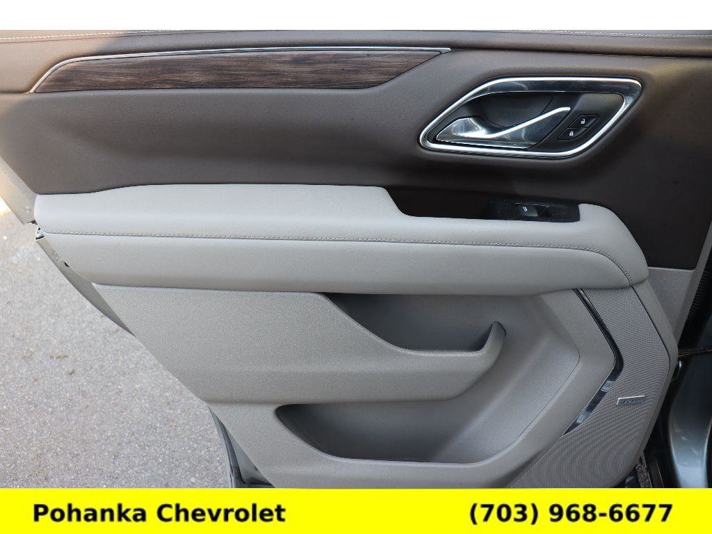 Used 2023 Chevrolet Tahoe Z71 w/ Z71 Off-Road Package image 29