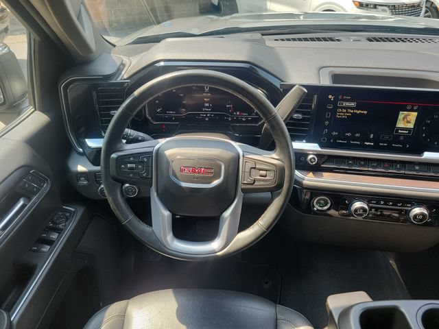 Used 2024 GMC Sierra 1500 SLT AWD/4WD image 6