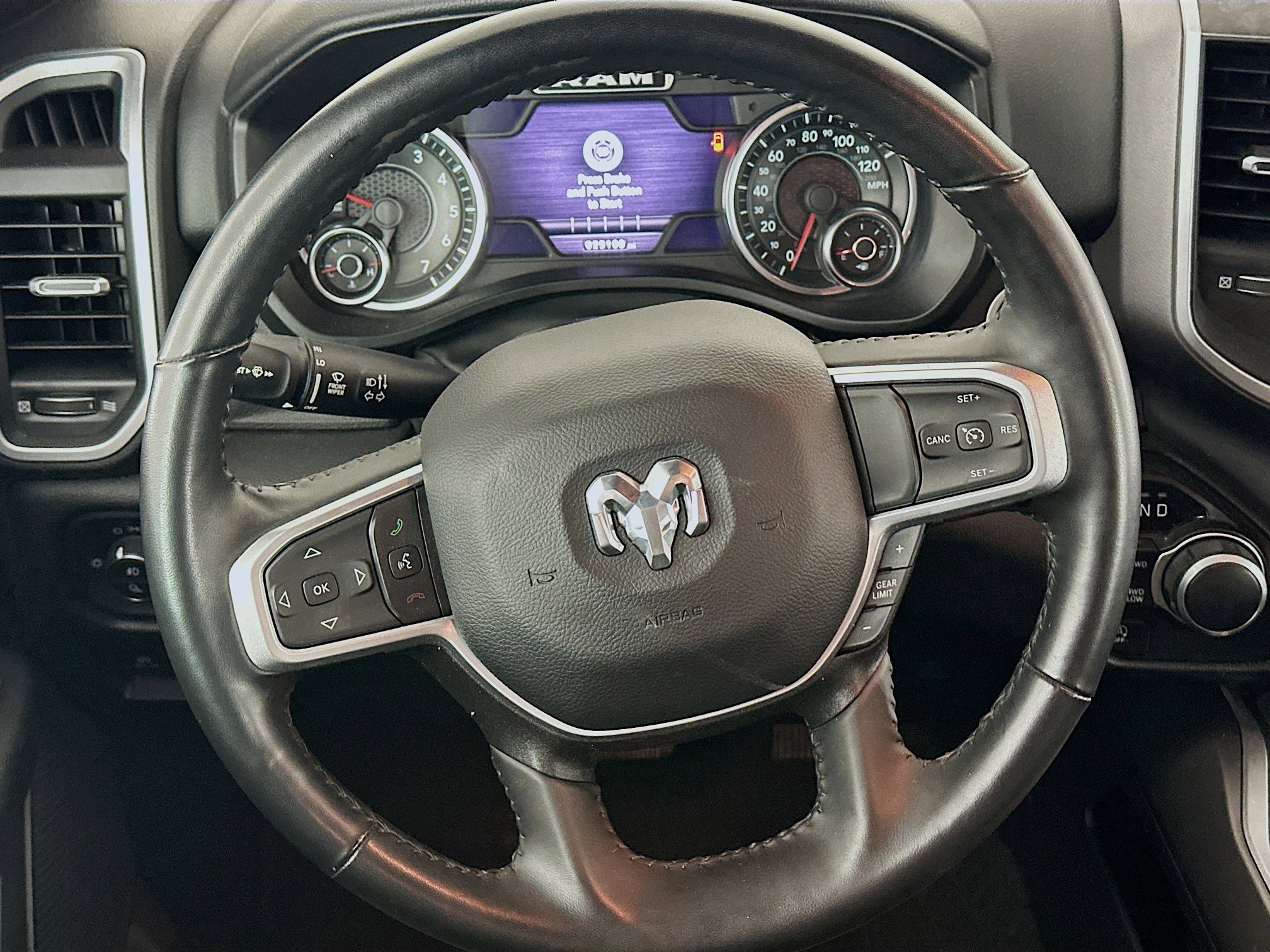Used 2022 RAM 1500 Big Horn AWD/4WD image 18