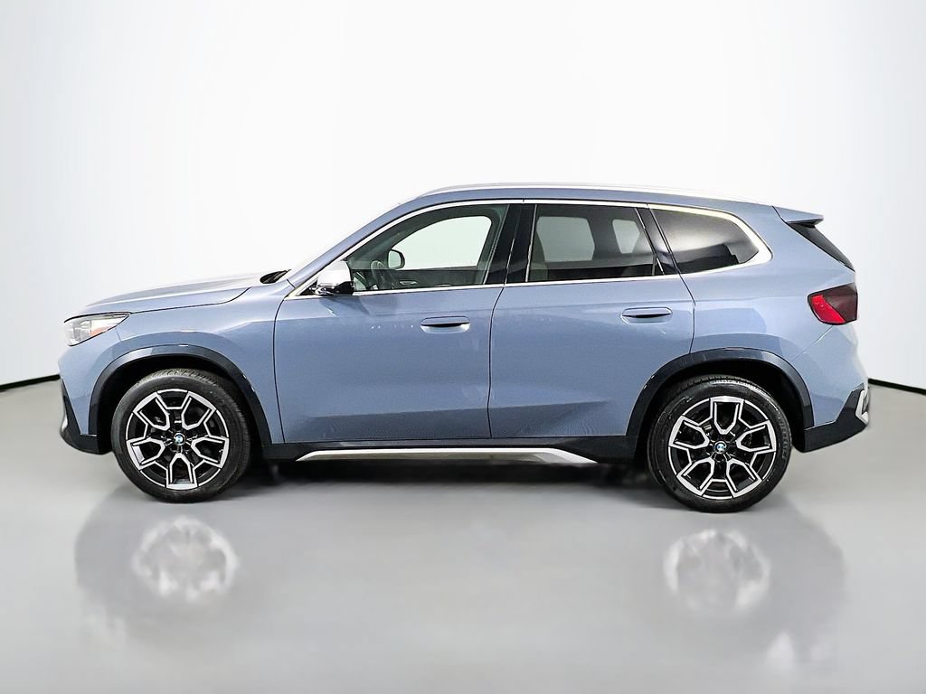 Used 2023 BMW X1 xDrive28i w/ Premium Package AWD/4WD image 8