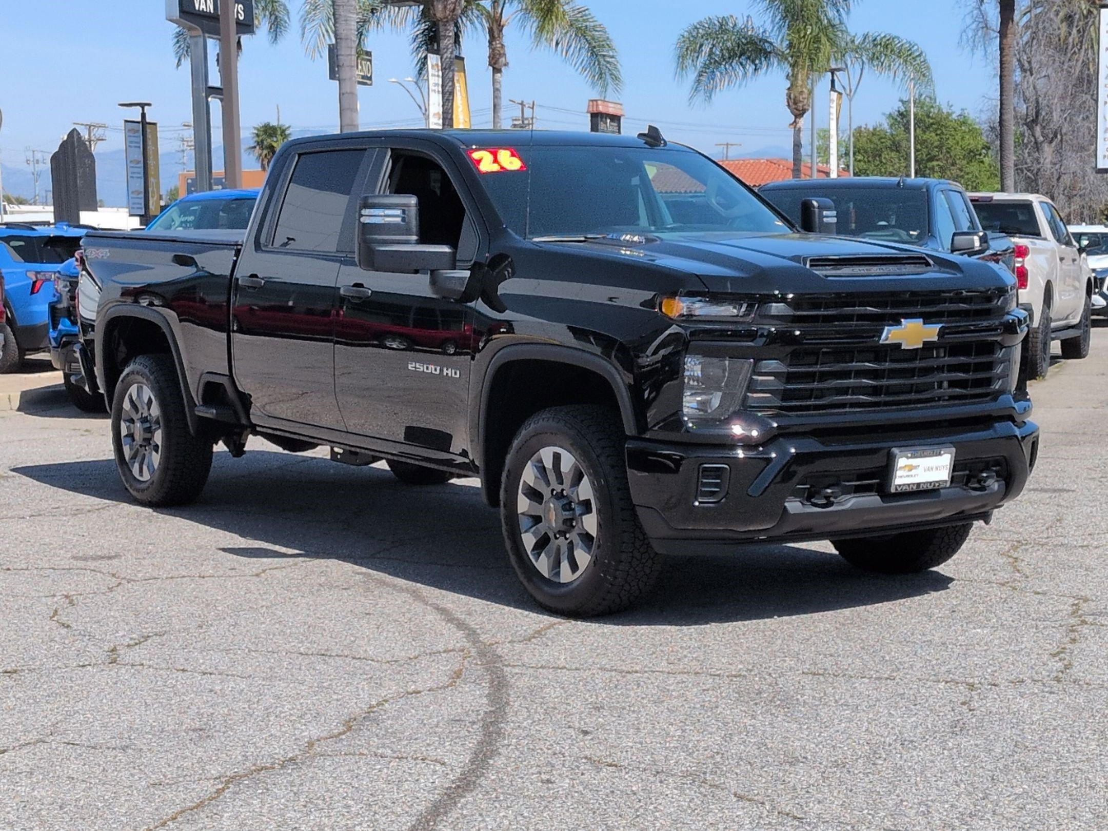 Used 2026 Chevrolet Silverado 2500 Custom image 3