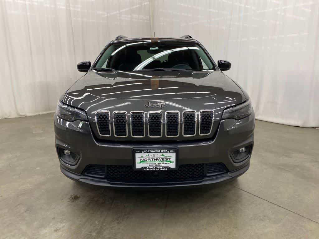 Used 2022 Jeep Cherokee Latitude Lux w/ Mopar Interior Package AWD/4WD image 9