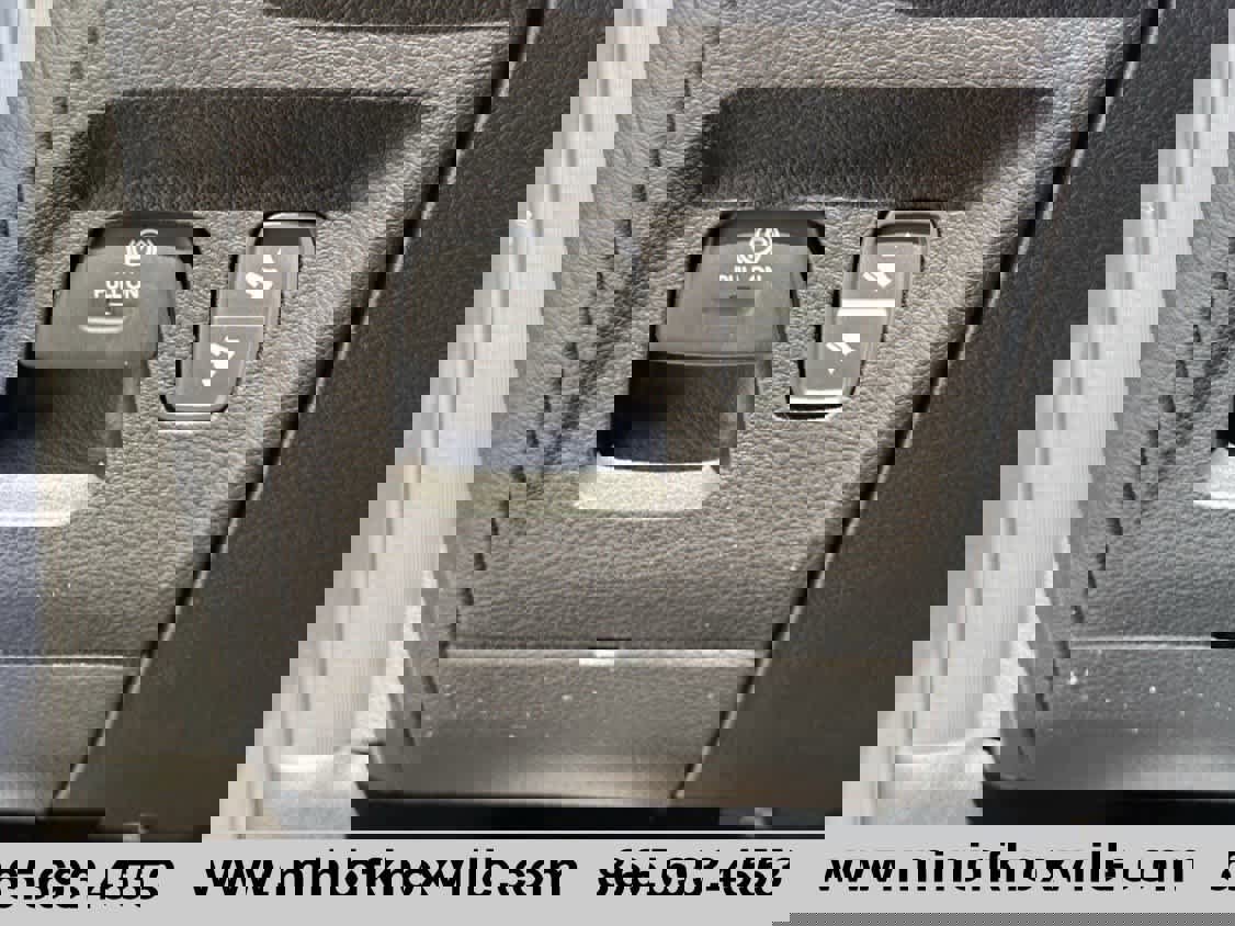 Used 2025 RAM 1500 Laramie w/ Night Edition image 25