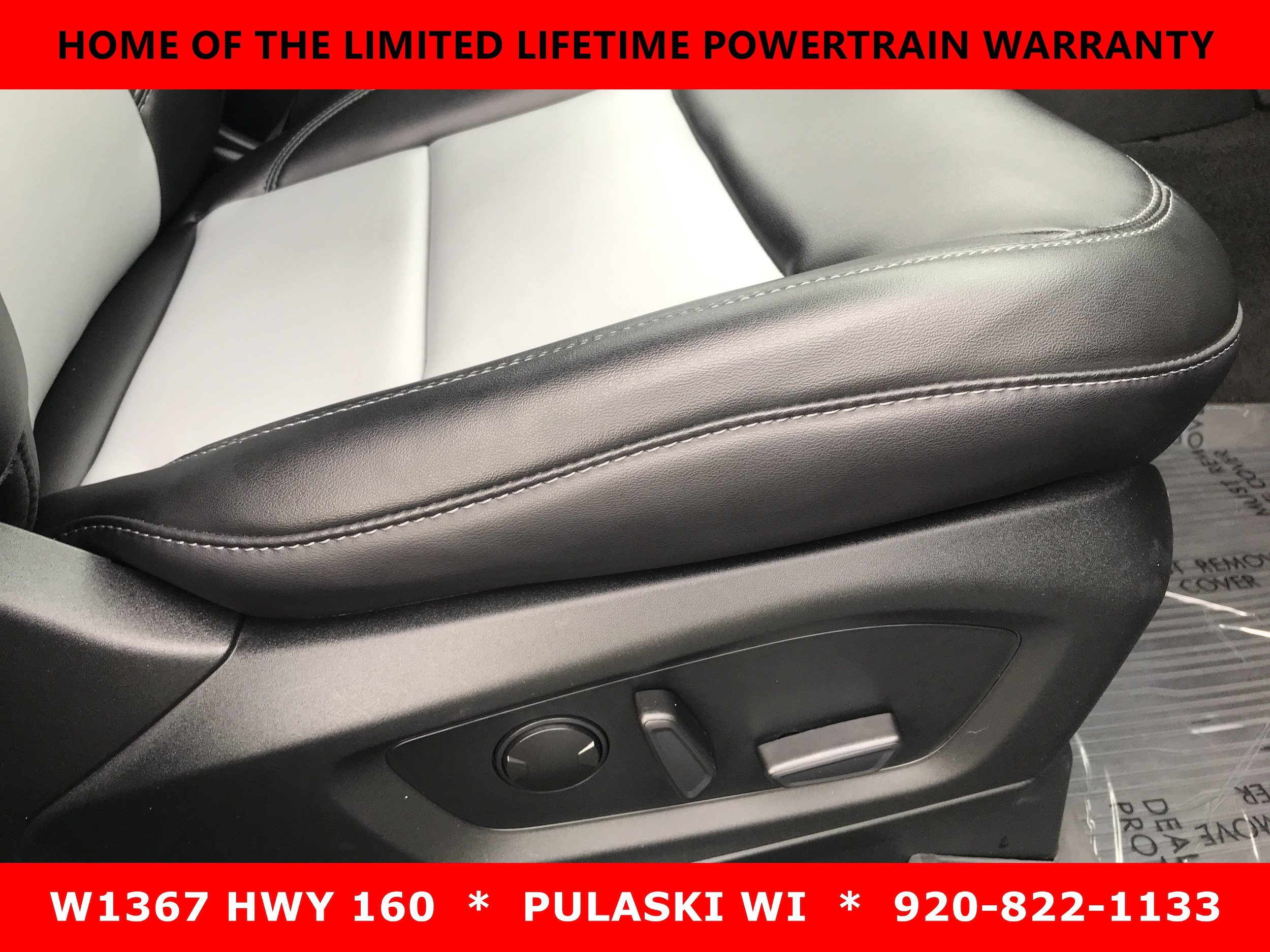 Used 2023 Ford Explorer XLT w/ Equipment Group 202A AWD/4WD image 6