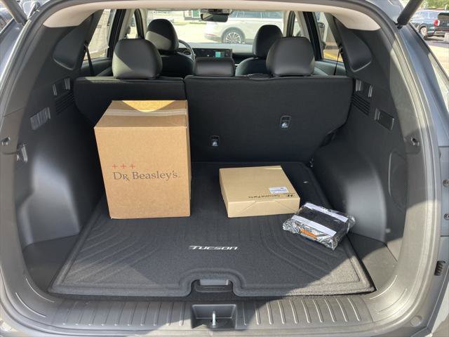 New 2025 Hyundai Tucson Limited image 40