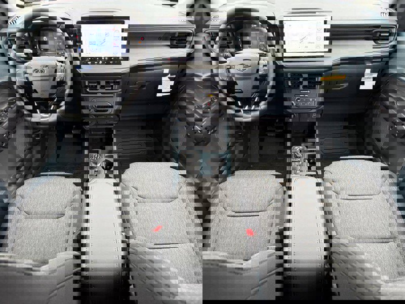 New 2025 Ford Maverick XLT w/ XLT Luxury Package image 7