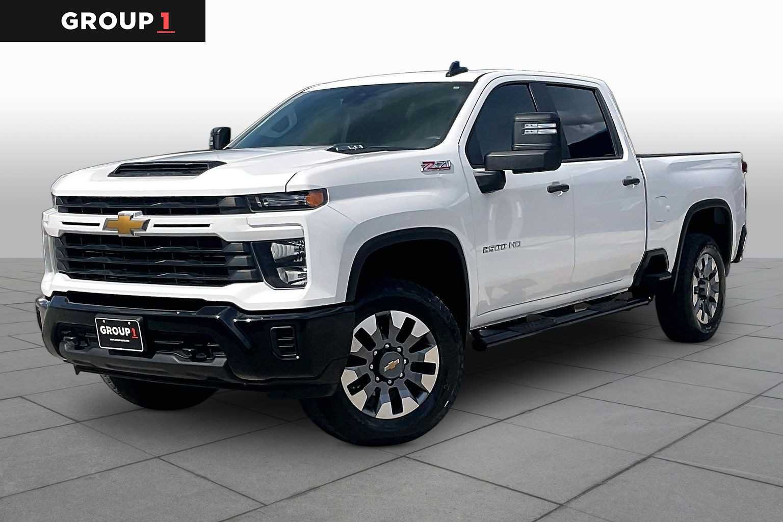 Used 2024 Chevrolet Silverado 2500 Custom w/ Custom Value Package AWD/4WD video 1