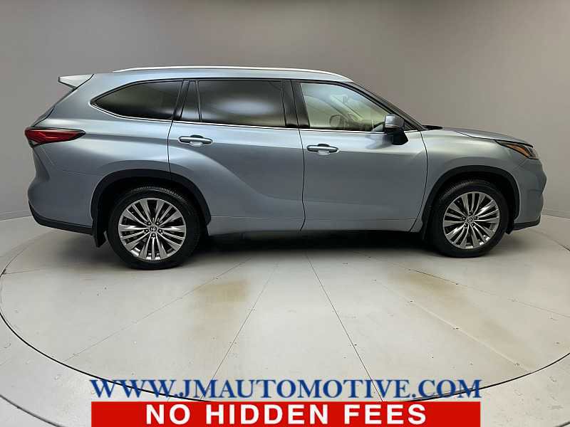 Used 2021 Toyota Highlander Platinum image 6