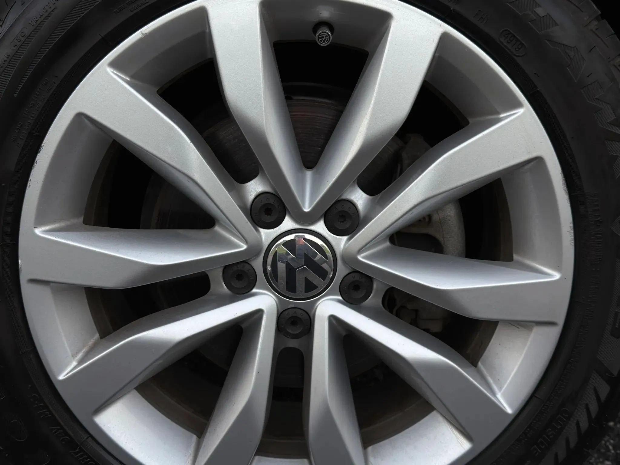 Used 2013 Volkswagen Beetle TDI FWD image 45
