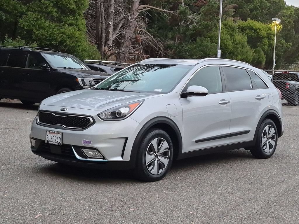 Used 2019 Kia Niro EX FWD image 2