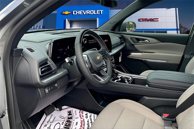 New 2026 Chevrolet Traverse LT w/ Enhanced Driving Package image 6