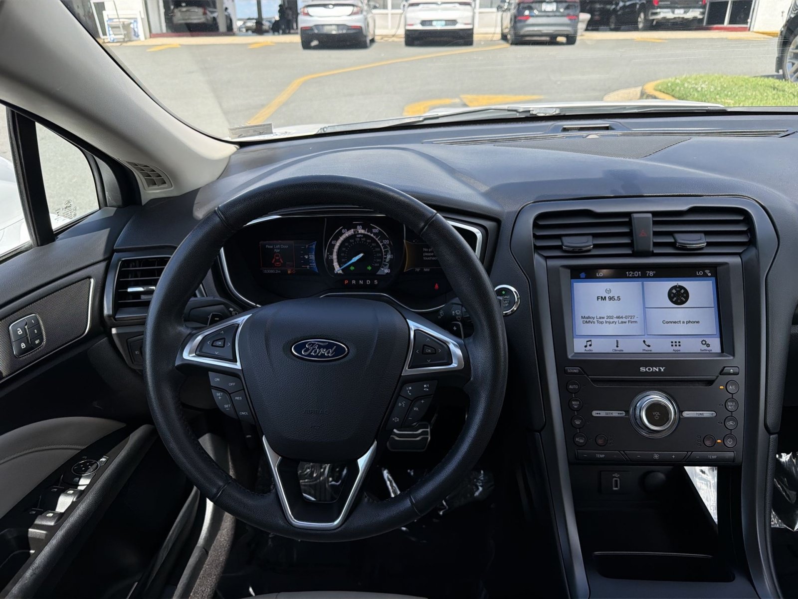 Used 2017 Ford Fusion Titanium FWD image 16