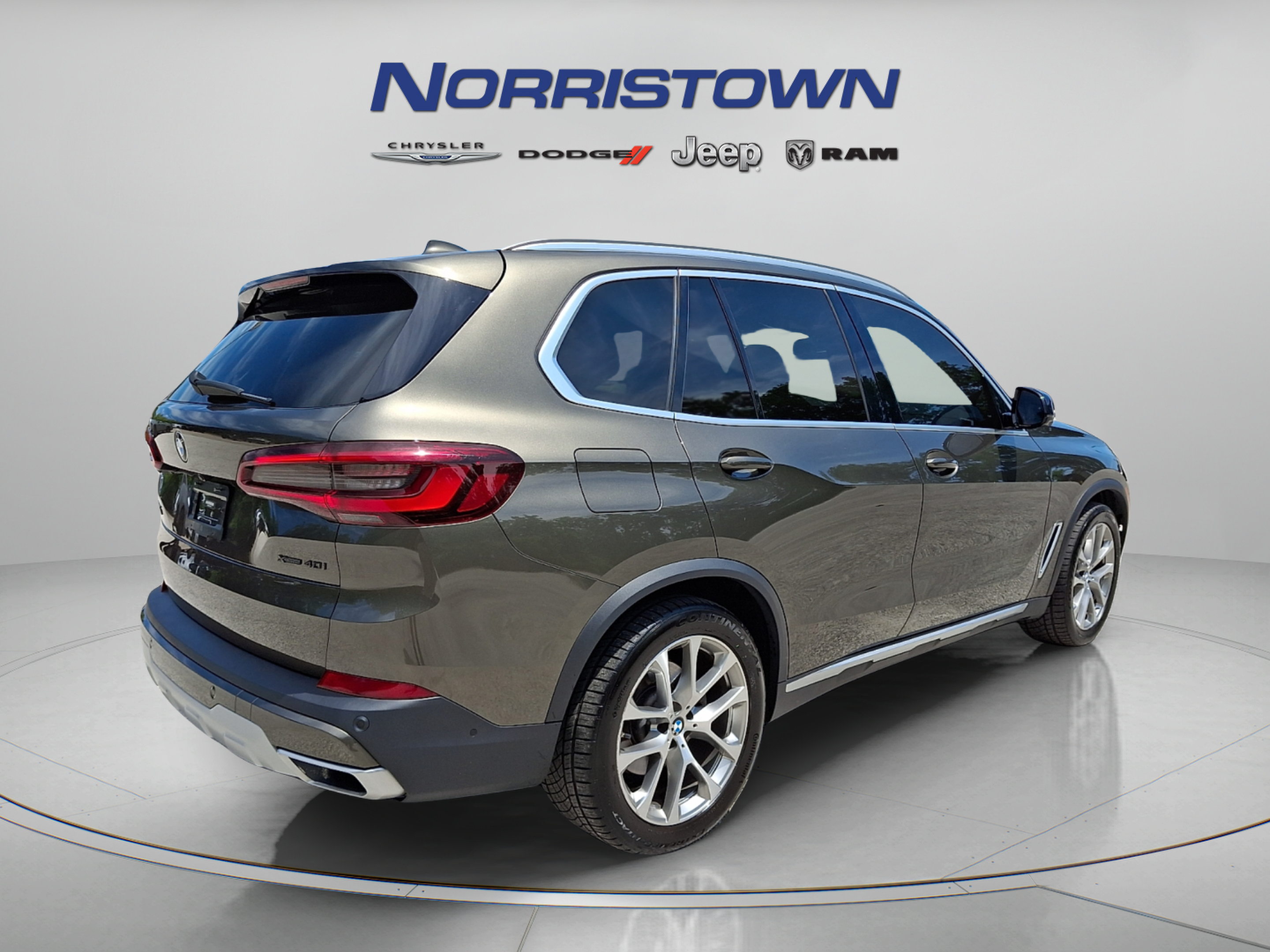 Used 2022 BMW X5 xDrive40i w/ Executive Package AWD/4WD image 6