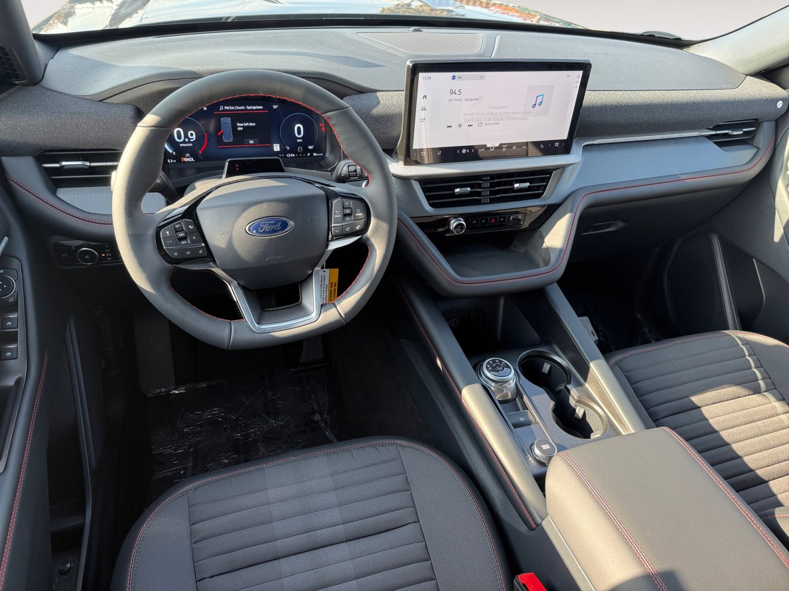 New 2026 Ford Explorer ST-Line w/ ST-Line Street Pack image 15