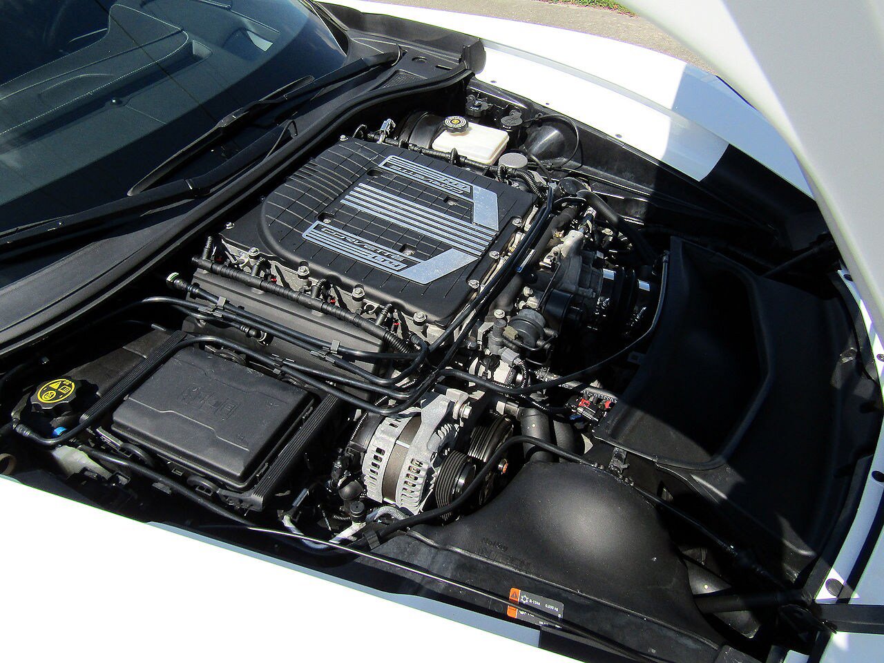 Used 2016 Chevrolet Corvette Z06 w/ 3LZ Preferred Equipment Group RWD image 21