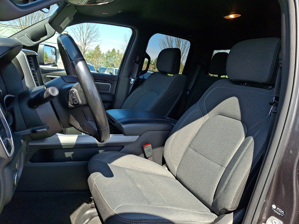 Used 2022 RAM 1500 Big Horn w/ Night Edition image 24
