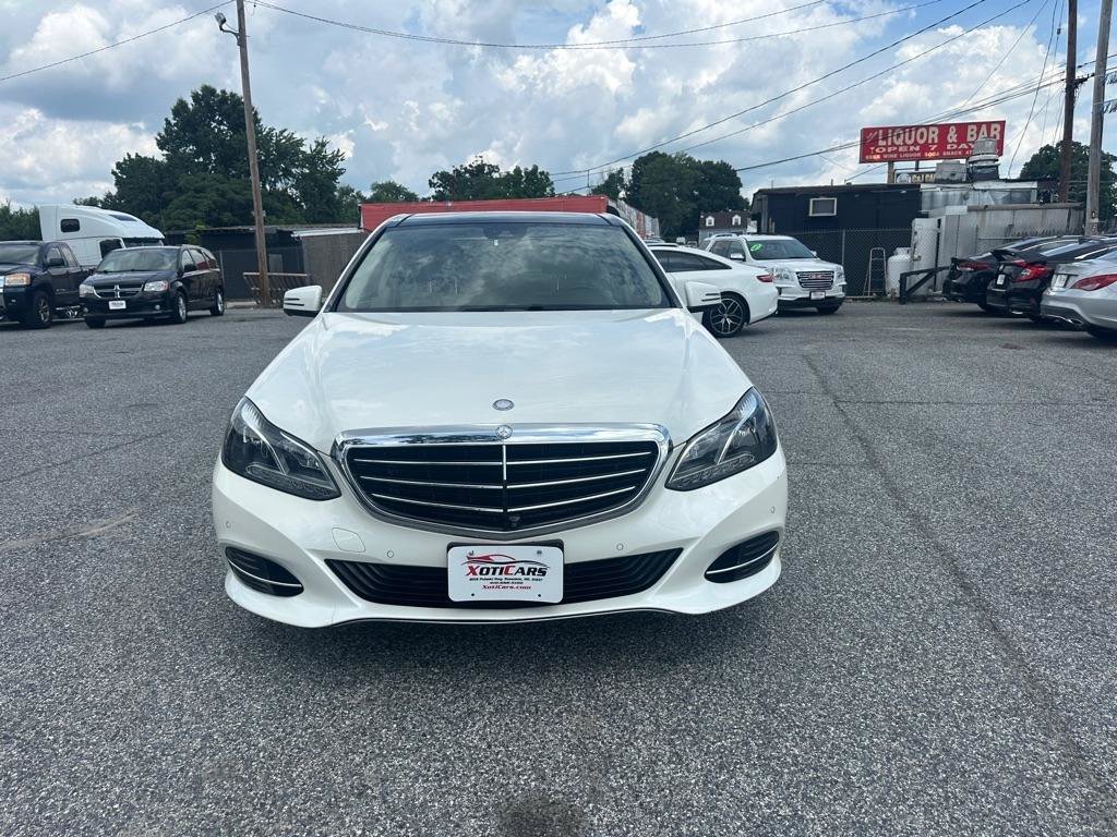 Used 2016 Mercedes-Benz E 350 Sedan w/ Premium Package image 3