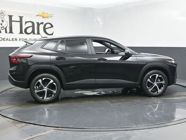 New 2026 Chevrolet Trax RS w/ Driver Confidence Package image 15