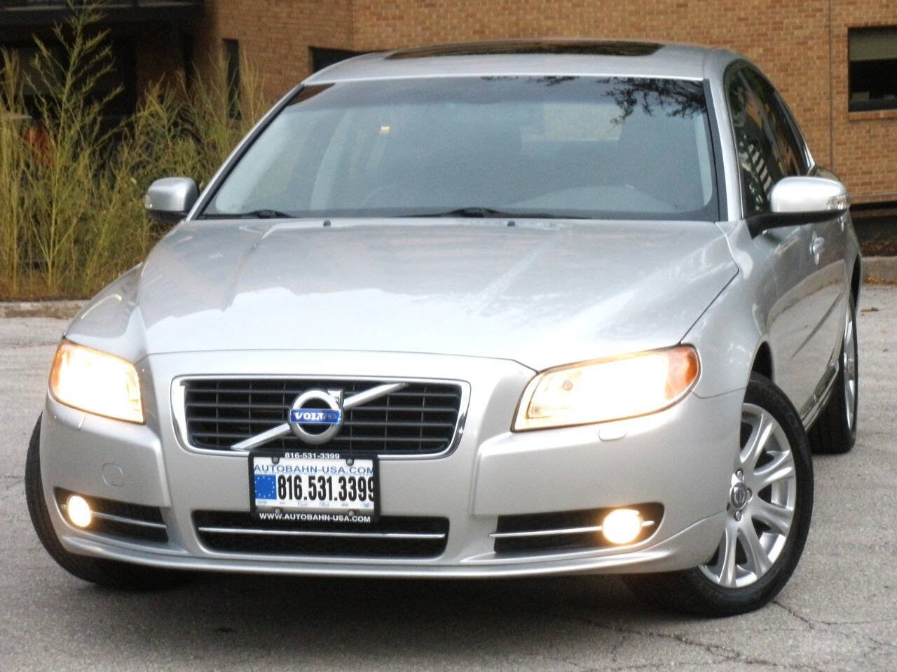 Used 2010 Volvo S80 3.2 image 4