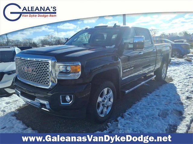 Used 2017 GMC Sierra 2500 Denali image 1