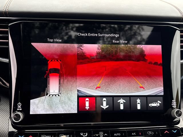 Used 2025 Jeep Grand Wagoneer Series III w/ Rear Seat Video Group 1 AWD/4WD image 35