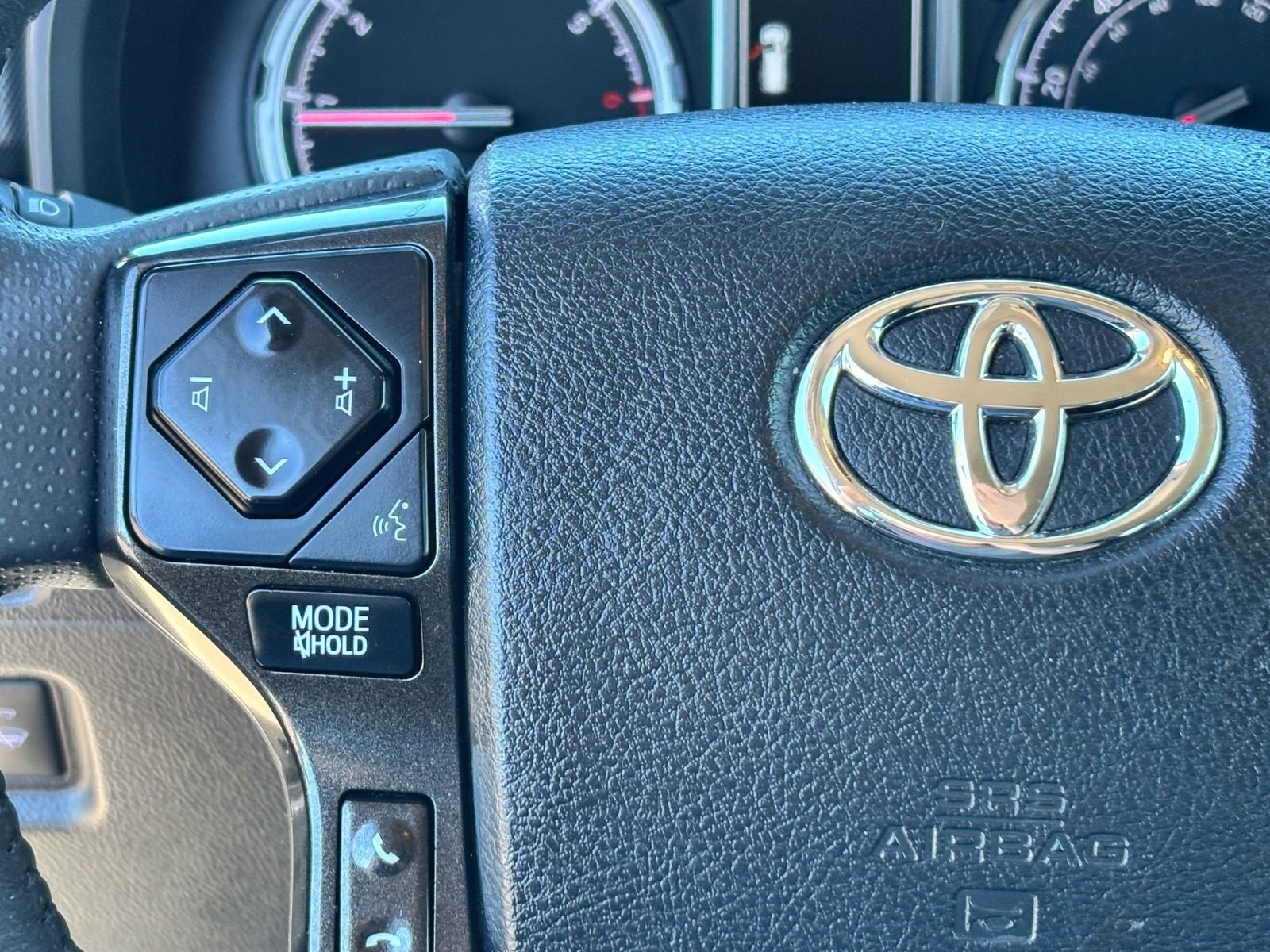 Used 2024 Toyota 4Runner TRD Off-Road image 19