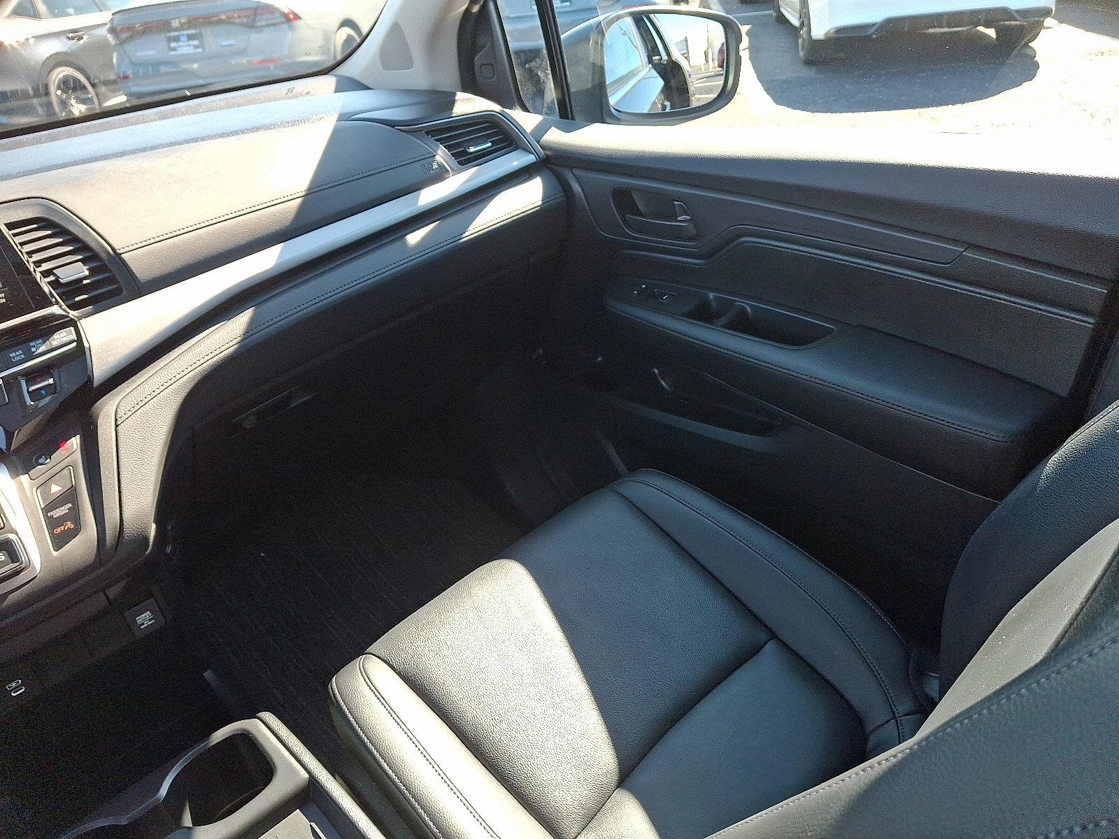 Used 2025 Honda Odyssey EX-L image 12