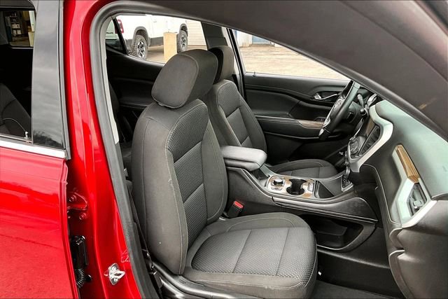 Used 2023 GMC Acadia SLE w/ Driver Convenience Package image 30