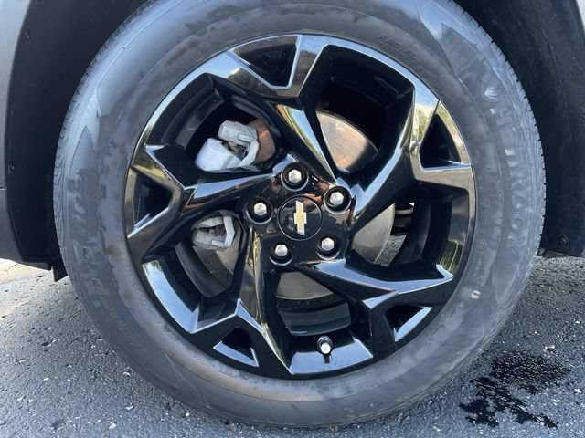 Used 2024 Chevrolet Trax LT w/ Driver Confidence Package FWD image 31