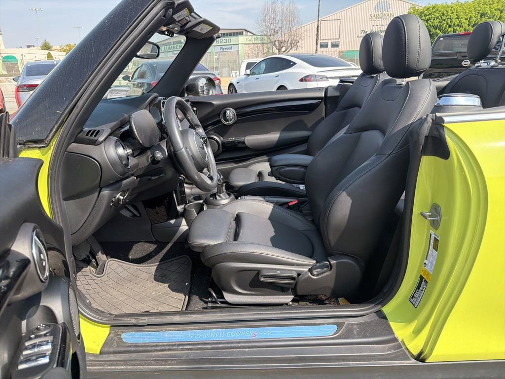 Used 2023 MINI Cooper S image 15