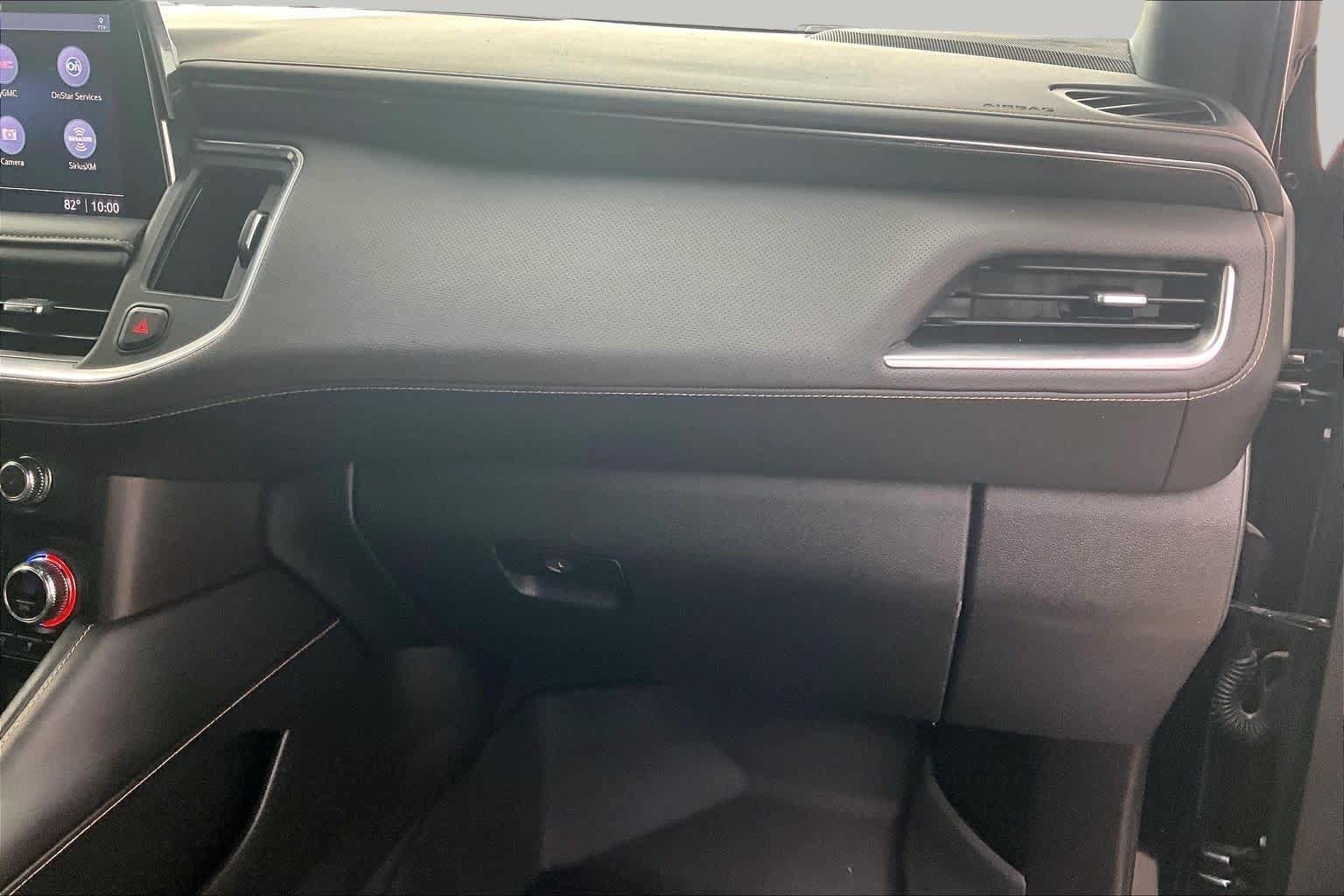 Used 2021 GMC Yukon AT4 w/ AT4 Premium Plus Package AWD/4WD image 19