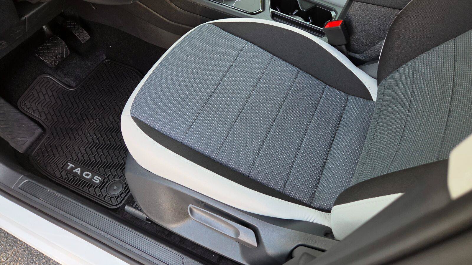 New 2027 Volkswagen Taos S FWD image 21