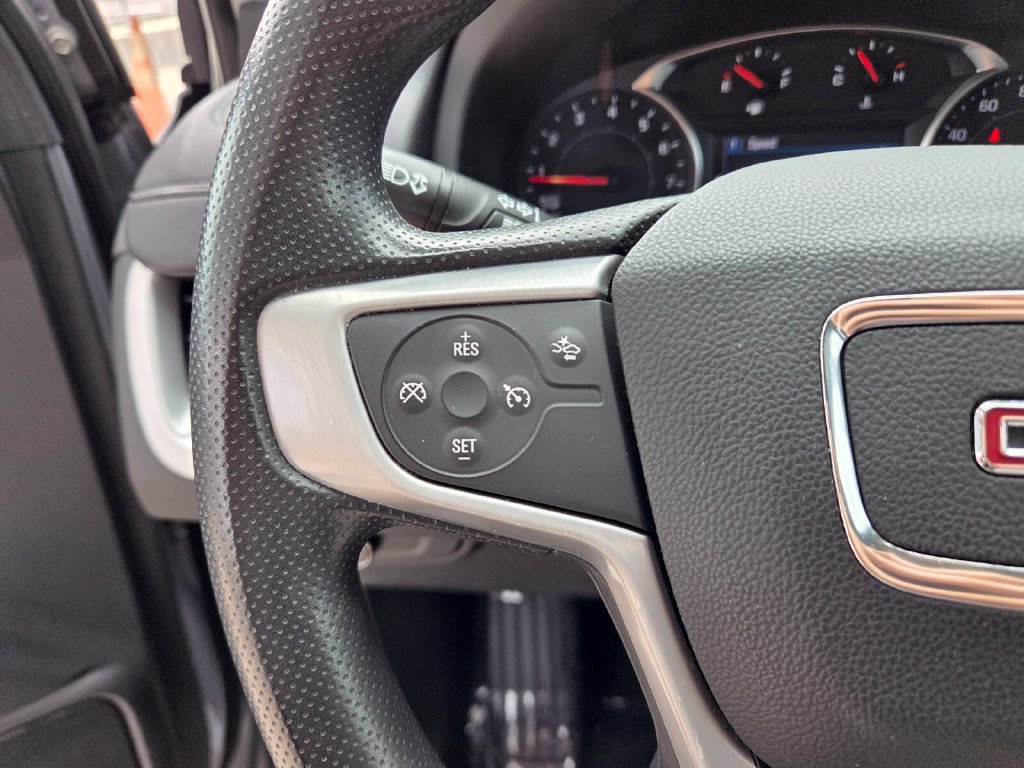 Used 2023 GMC Terrain SLE w/ Elevation Edition FWD image 30