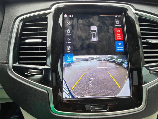 Used 2023 Volvo XC90 B6 Ultimate w/ Protection Package AWD/4WD image 12