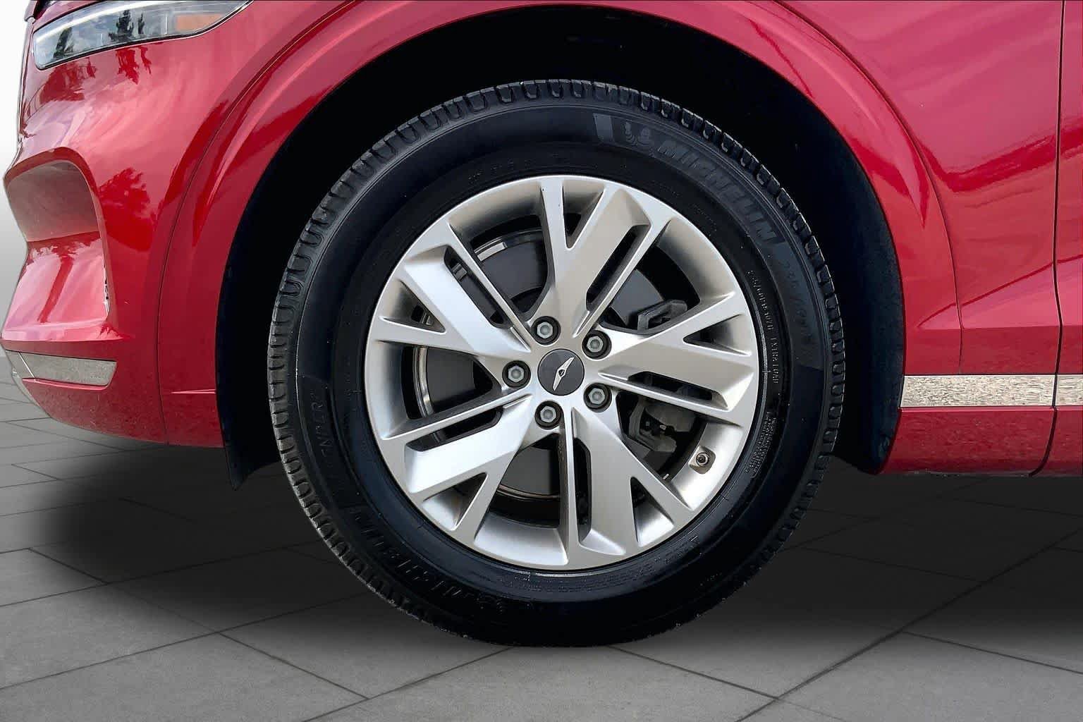 Used 2023 Genesis GV70 2.5T AWD/4WD image 11
