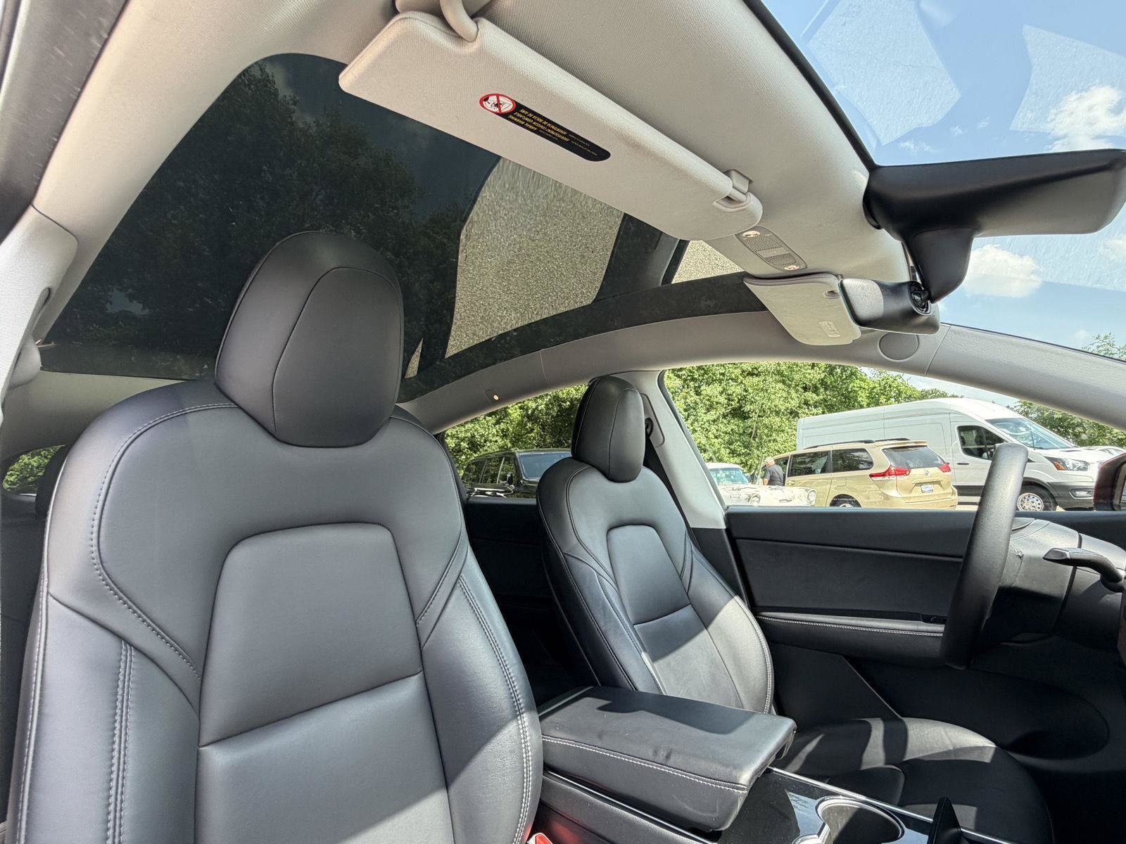 Used 2020 Tesla Model Y Long Range AWD/4WD image 26