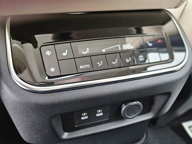 New 2026 Nissan Armada Platinum image 28