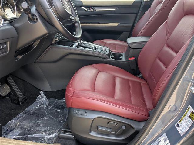 Used 2025 MAZDA CX-5 Carbon Edition image 16