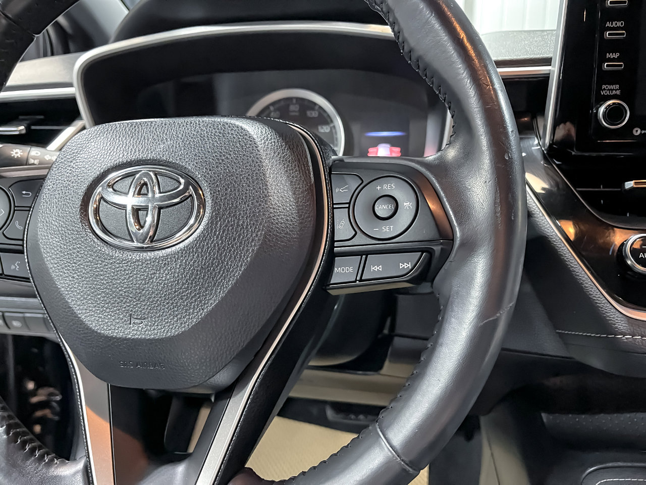 Used 2021 Toyota Corolla SE image 21