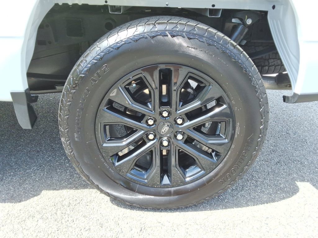 Used 2025 Ford F150 Lariat w/ Equipment Group 501A Mid AWD/4WD image 14